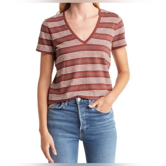 Madewell Tops - NWOT Madewell V-Neck Tee. Small